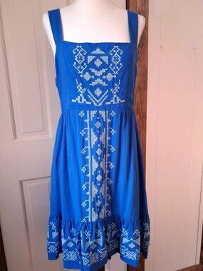 NWT Rewind Juniors Dress Blue and White Open Back Sleeveless Sun Dress